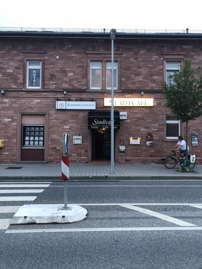 Stadtcafe-Hotel Kelsterbach Extérieur photo
